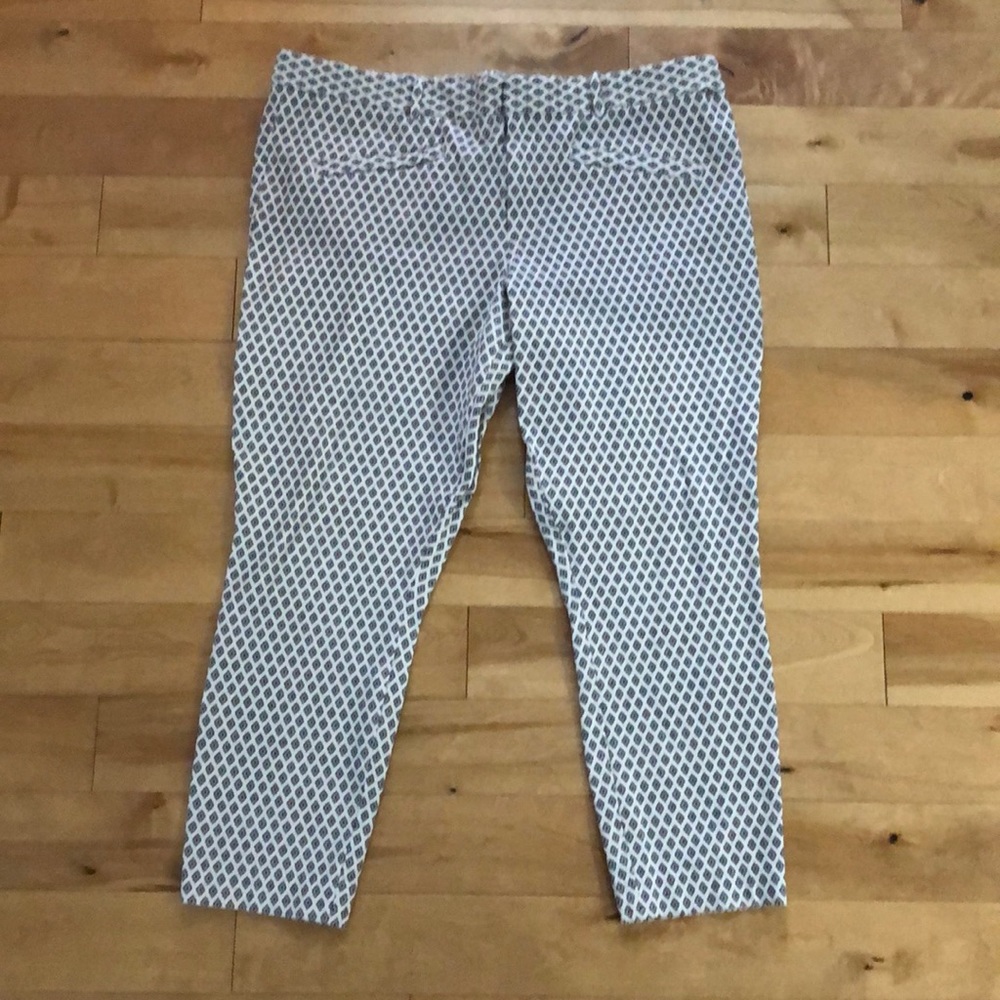 Gap Capris